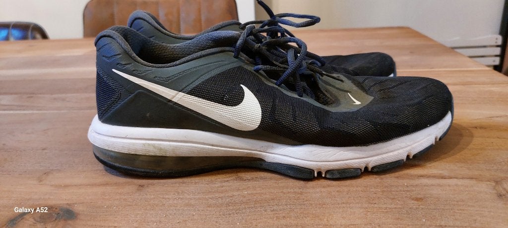 NIKE AIR RUNNING, Ophalen, Zwart, Nike, Zo goed als nieuw
