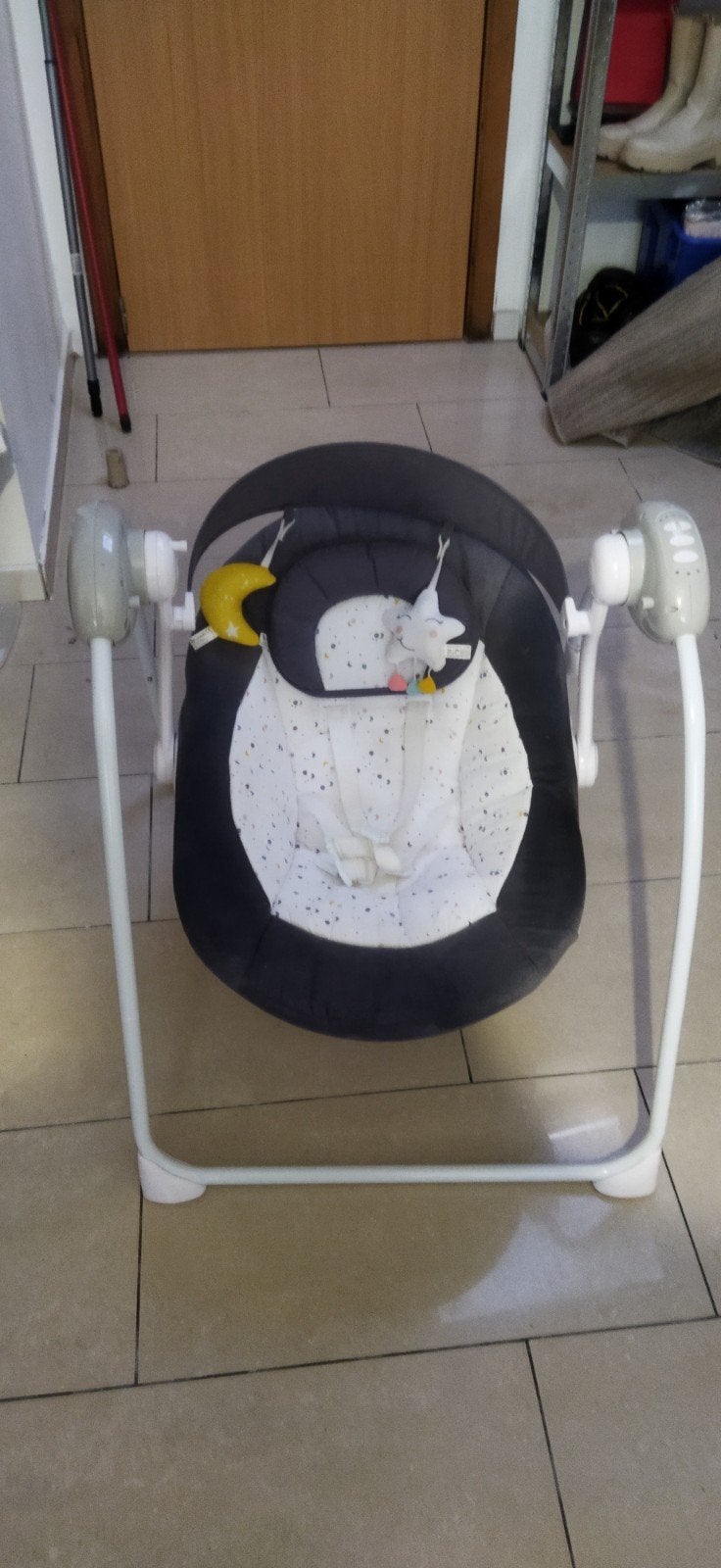 balancelle bébé relax avec musique va et vient, Enfants & Bébés, Enlèvement ou Envoi, Comme neuf