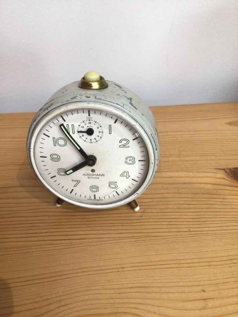 Réveil junghans bivox vintage, Antiquités & Art, Antiquités | Horloges, Enlèvement