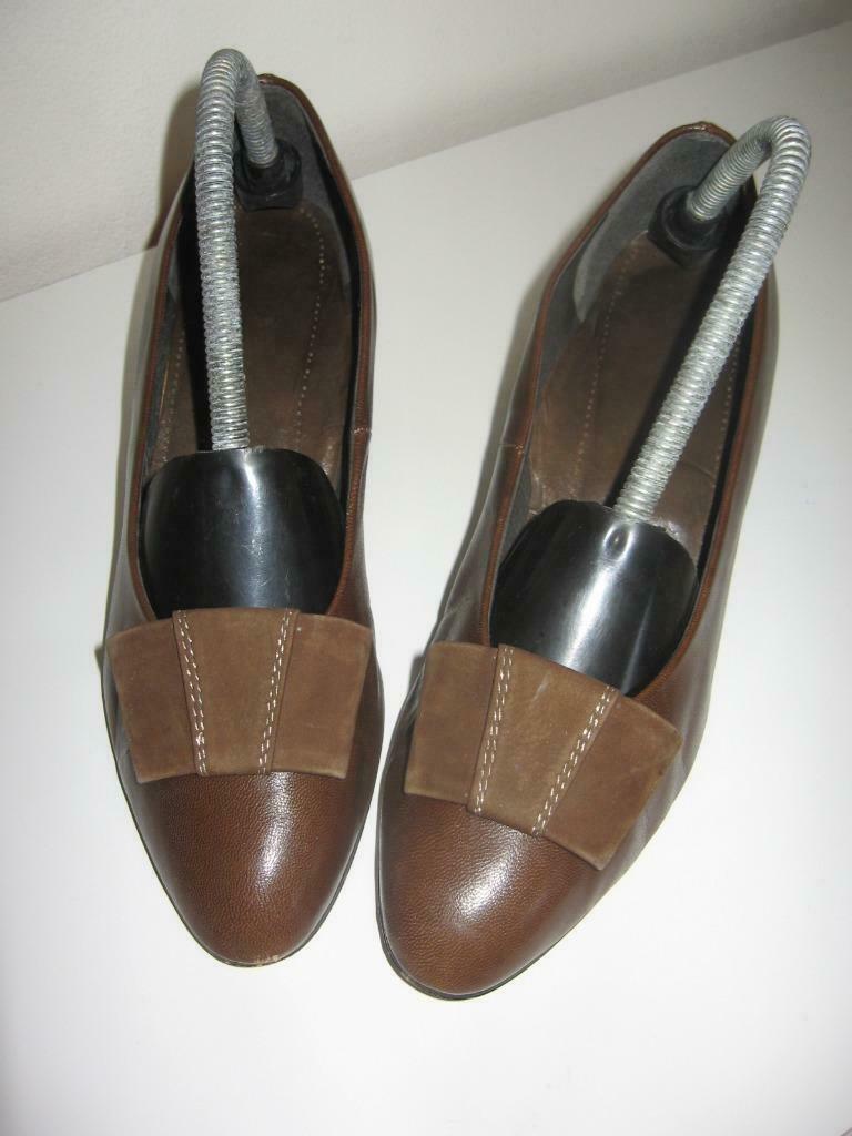 Schitterende klassieke bruine leren pumps met suède strik,, Pumps, Bruin, Ophalen of Verzenden, Zo goed als nieuw