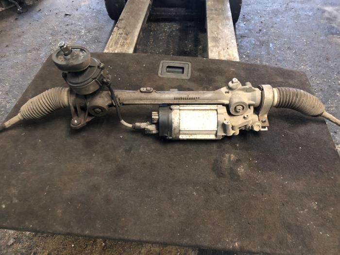 Crémaillère de direction d'un Volkswagen Passat, Enlèvement ou Envoi, 3 mois de garantie, Utilisé, Volkswagen