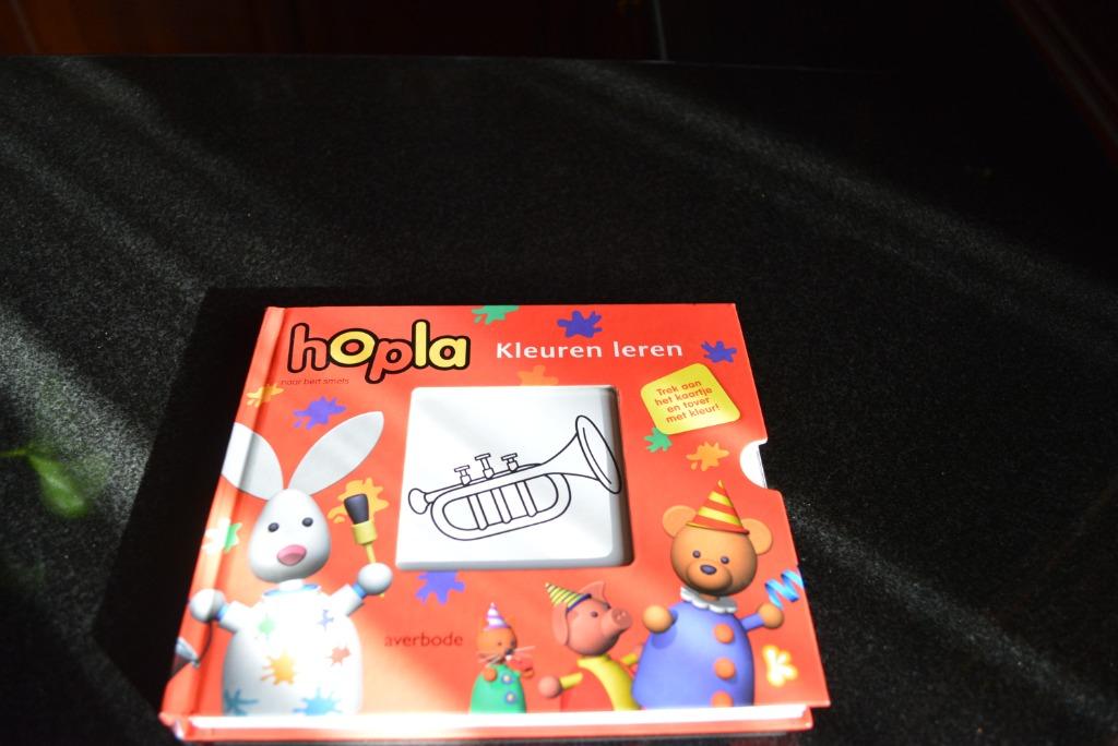 Brochures pour les tout-petits, les enfants d'âge préscolair, Enlèvement ou Envoi, Comme neuf, 1 à 2 ans