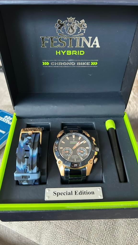 Festina, Enlèvement, Comme neuf