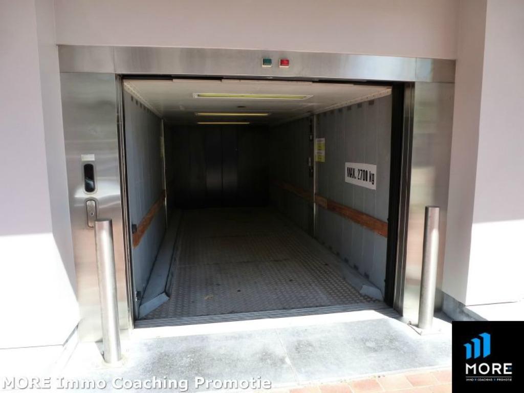 Place de parking à LOUER réf. 3967942, Province de Flandre-Occidentale