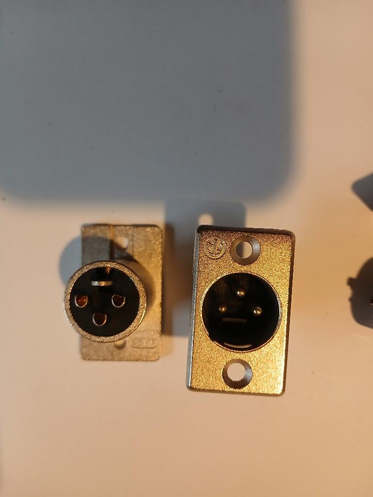 lot Adaptateur XLR 3-pins (m) pour  Châssis, Musique & Instruments, Enlèvement, Neuf