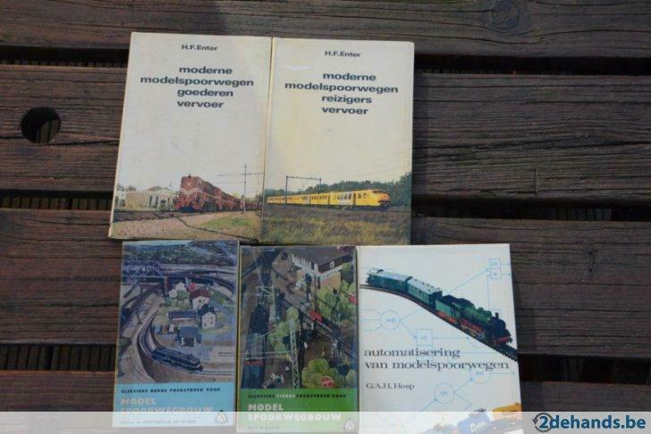 Boeken modelbouw spoorweg, Ophalen of Verzenden, Zo goed als nieuw, Wisselstroom, Boek, Tijdschrift of Catalogus