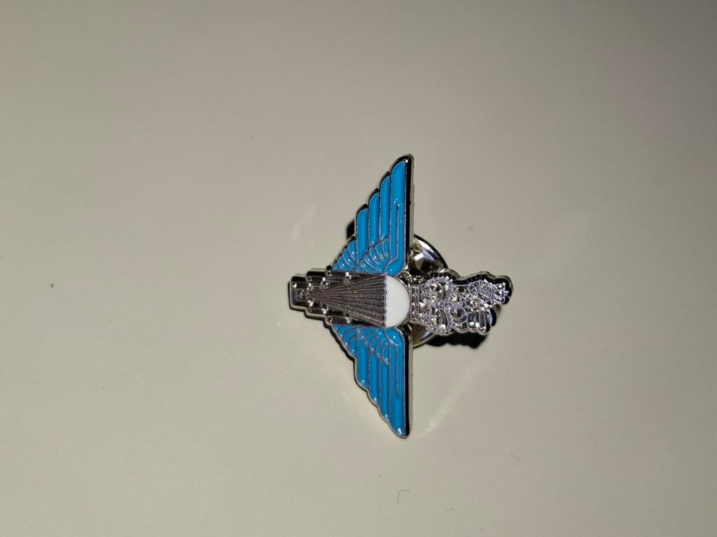 Pin parachute regiment, Verzamelen, Militaria | Algemeen, Verzenden