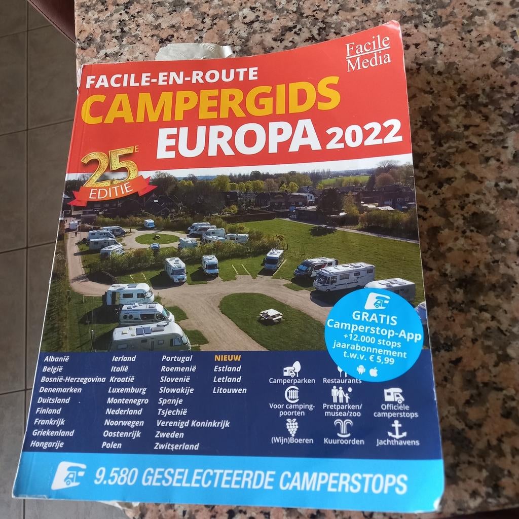 Boek campergids Europa 2022