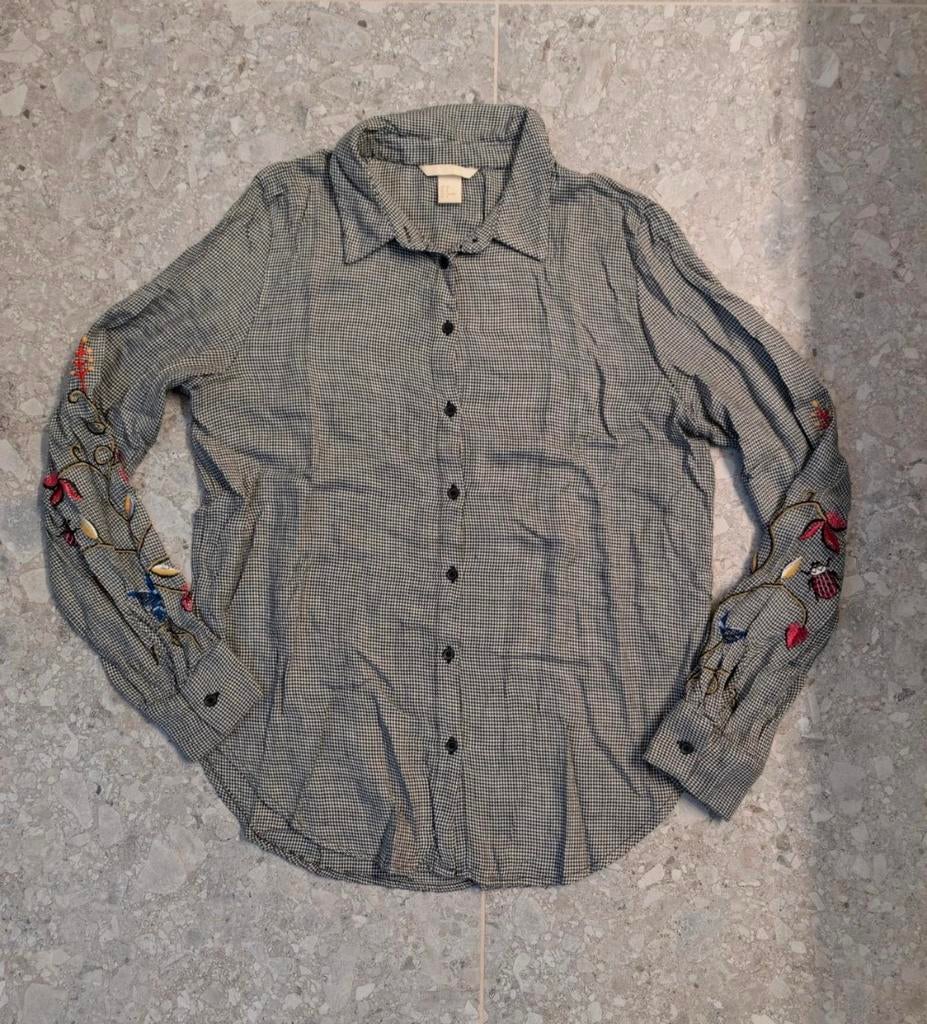 H&M Geruit Dames Hemdje Bloemen op mouwen - Maat 38, Kleding | Dames, Maat 38/40 (M), H&M, Zwart, Ophalen of Verzenden