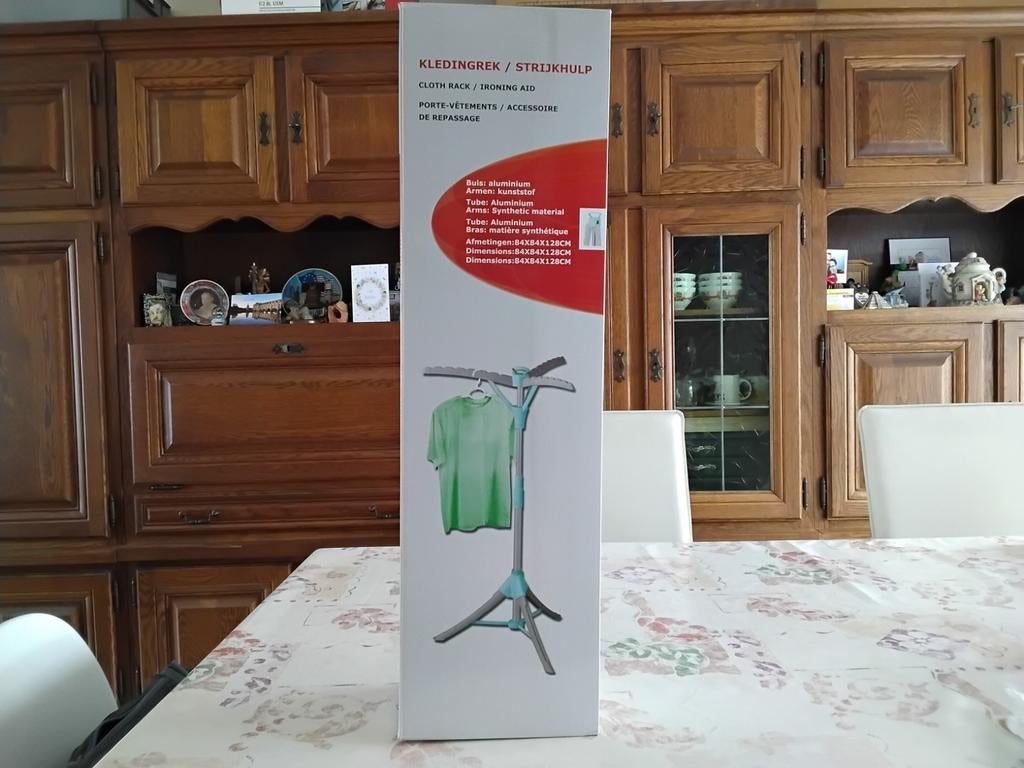 Kledingrek/Strijkhulp, Ophalen, Nieuw
