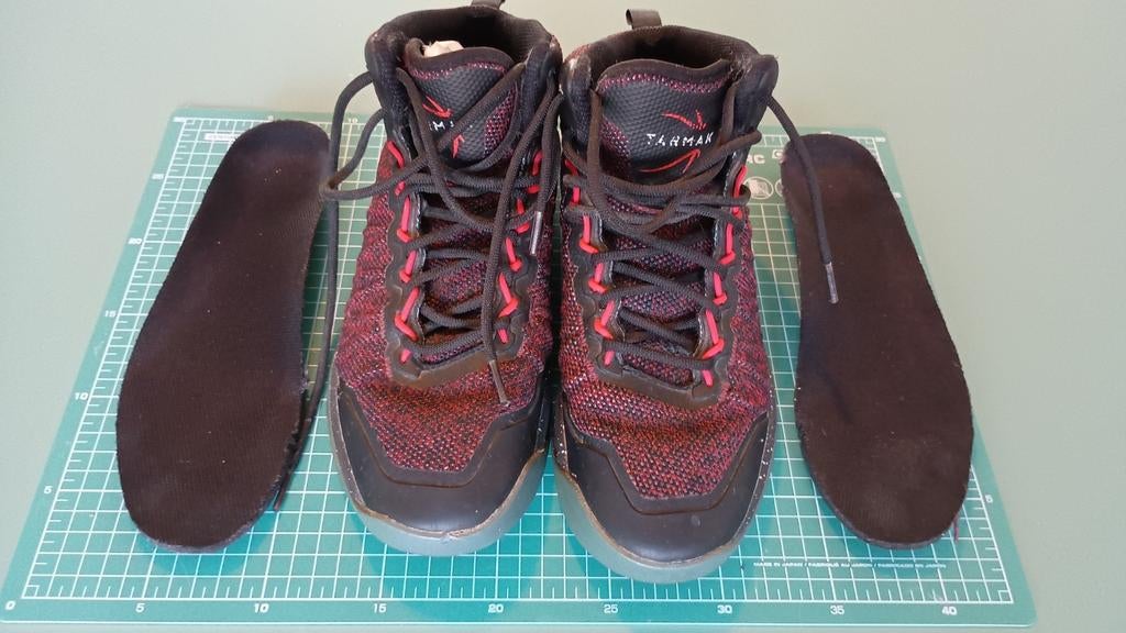 Basketbal schoenen Tarmak maat 41, Ophalen, Gedragen