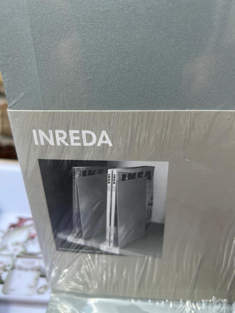 NIEUWE IKEA INREDA BOEKENSTEUNEN 2 stuks, Enlèvement ou Envoi, Neuf