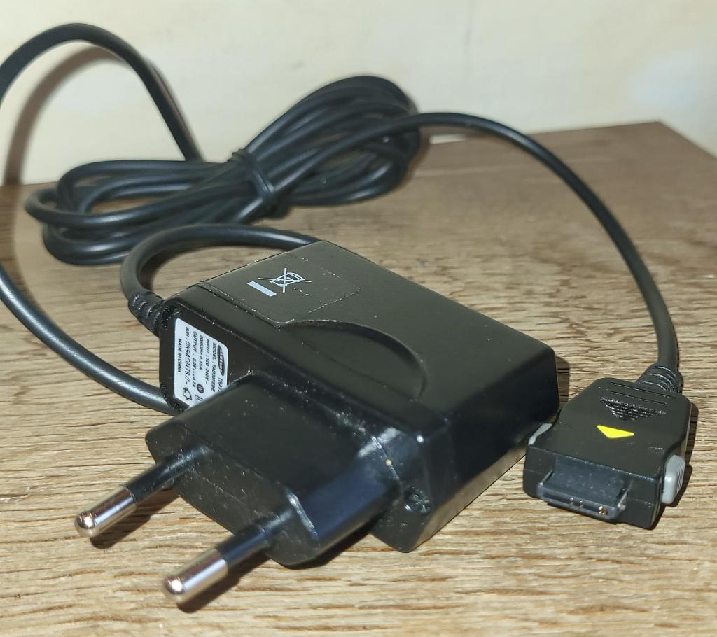 Samsung - Chargeur de voyage noir -  Modèle TAD037EBE, Enlèvement ou Envoi, Comme neuf, Samsung