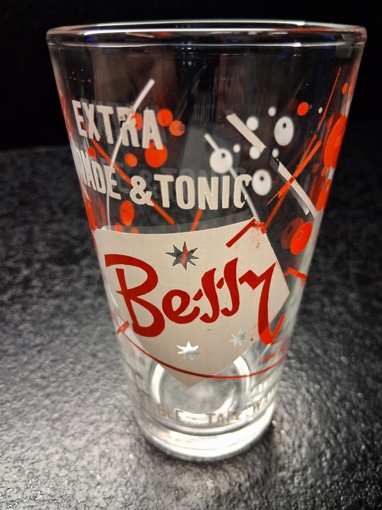 Glass Bessy 1961, conçu par un artiste de Vandersteen, sus, Livres, Enlèvement ou Envoi