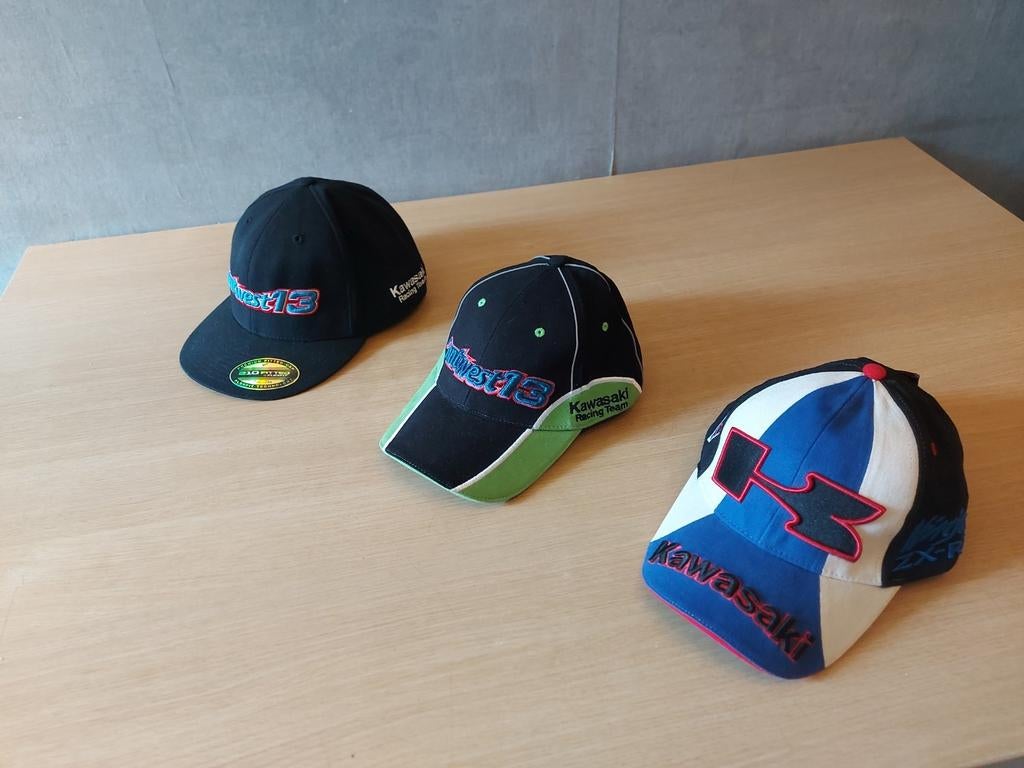 3 Kawasaki petten, Ophalen of Verzenden, Zo goed als nieuw