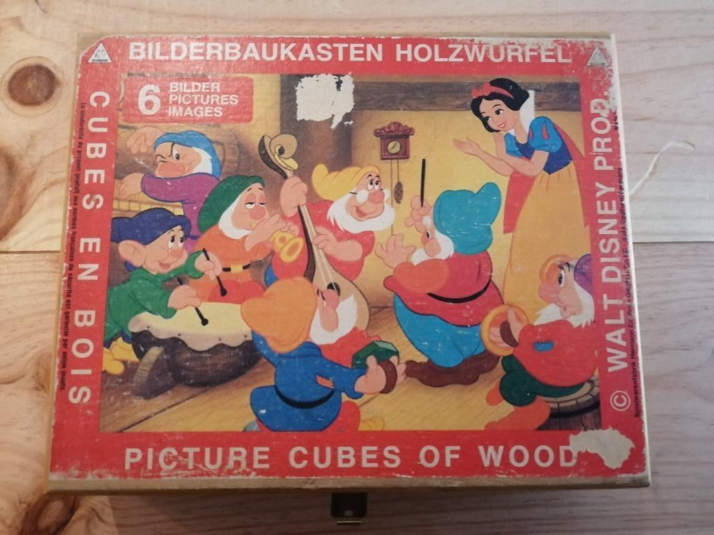 cubes en bois walt disney Peter Pan - Bambi - Livre jungle -, Enlèvement ou Envoi