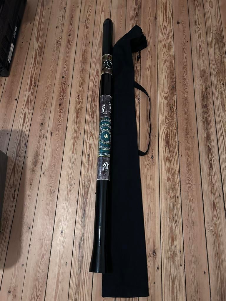 Didgeridoos Meinl, Enlèvement, Comme neuf
