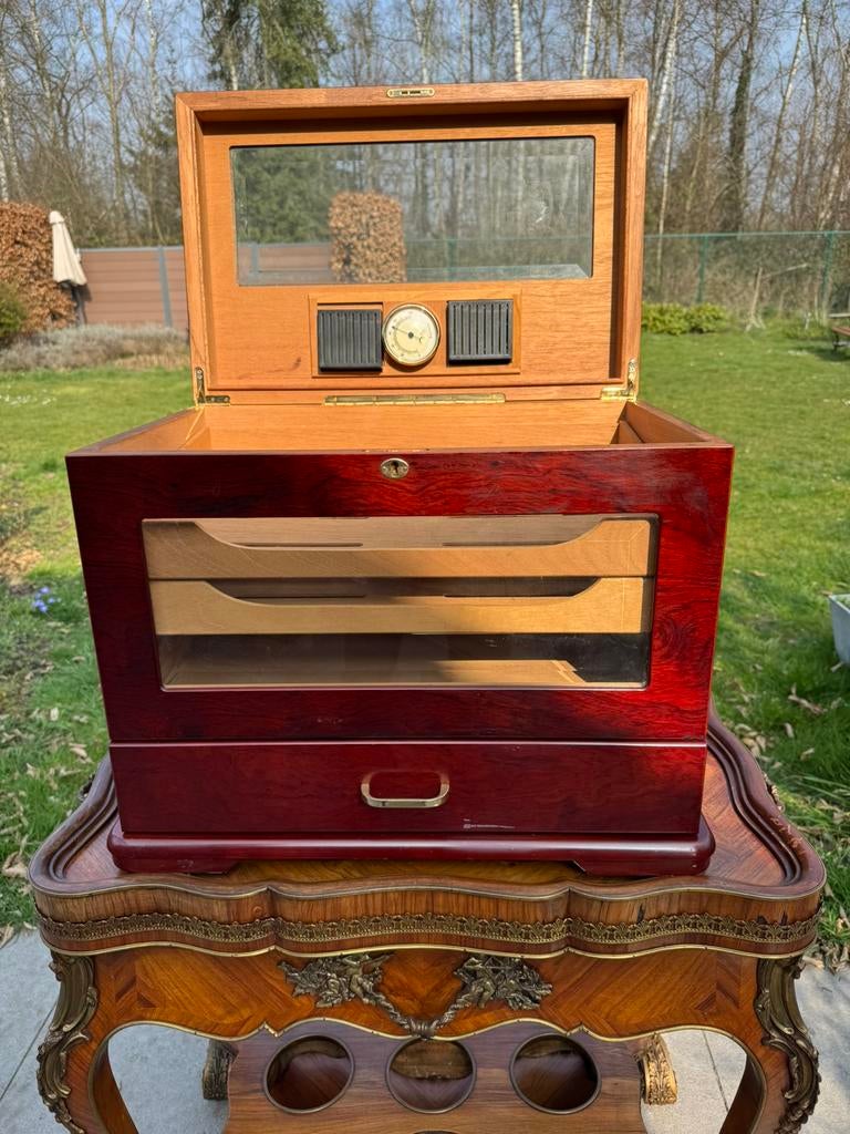 Boîte à cigares en palissandre, Ophalen of Verzenden, Zo goed als nieuw