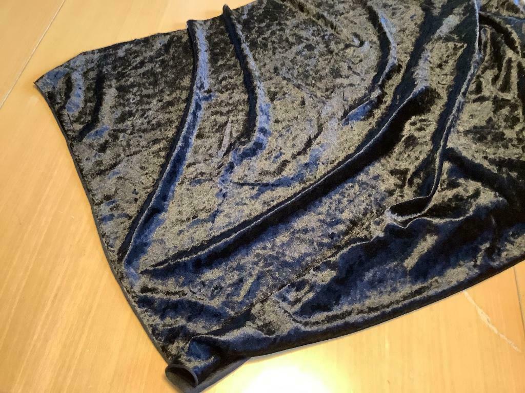 Panne de velours noire neuve., Hobby & Loisirs créatifs, Couture & Fournitures, Enlèvement ou Envoi, Neuf, Autres types