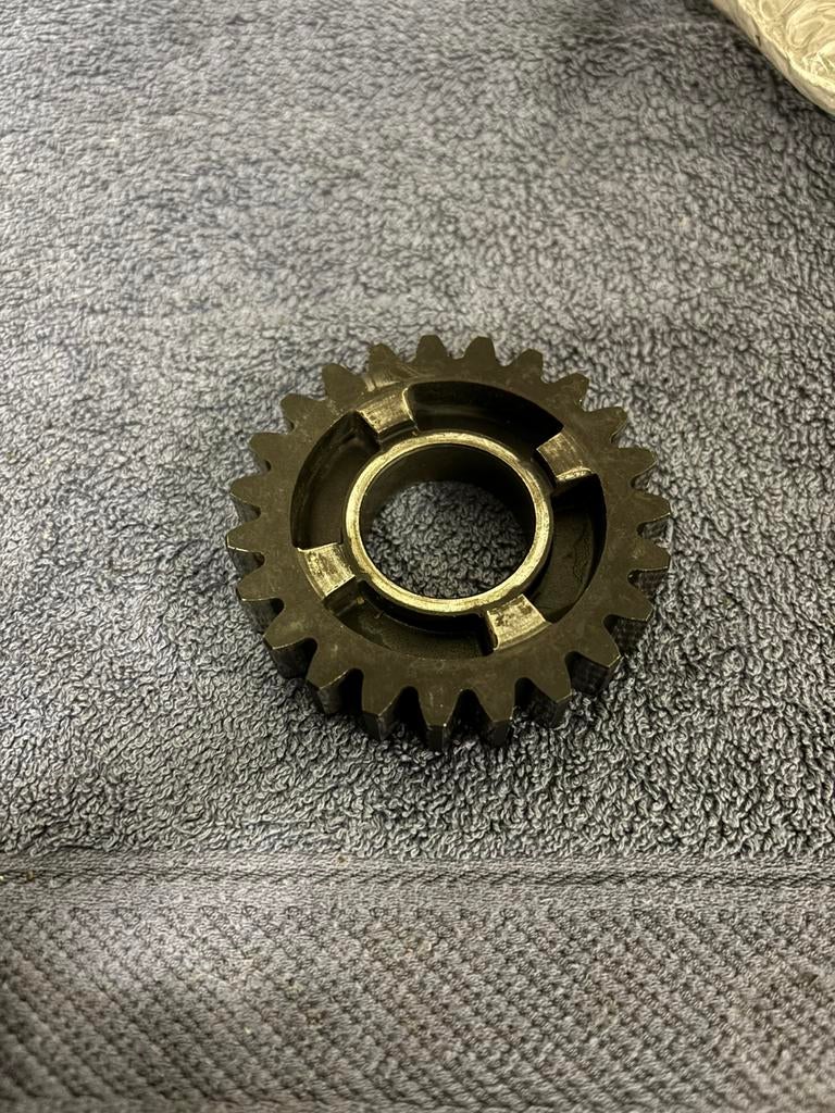 Honda CR 500 1990/2001 3ème vitesse 23T, Enlèvement ou Envoi, Utilisé