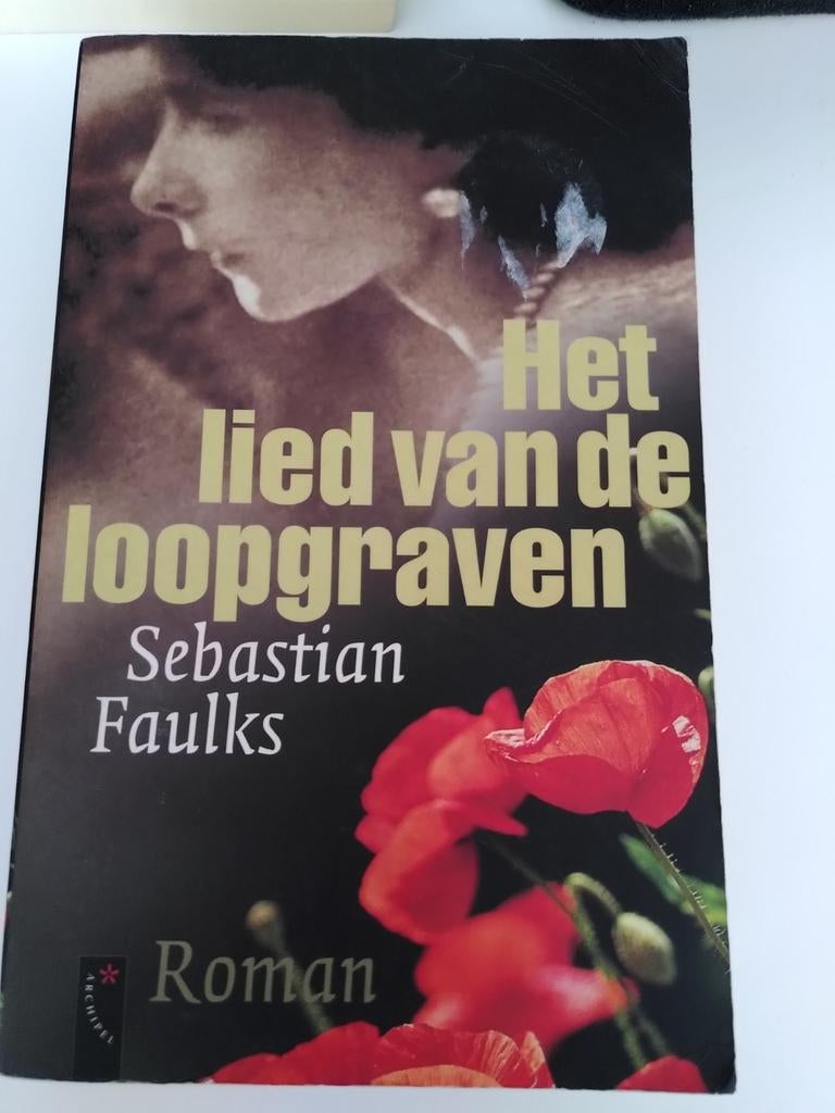 S. Faulks - Het lied van de loopgraven, S. Faulks, Ophalen of Verzenden, Zo goed als nieuw