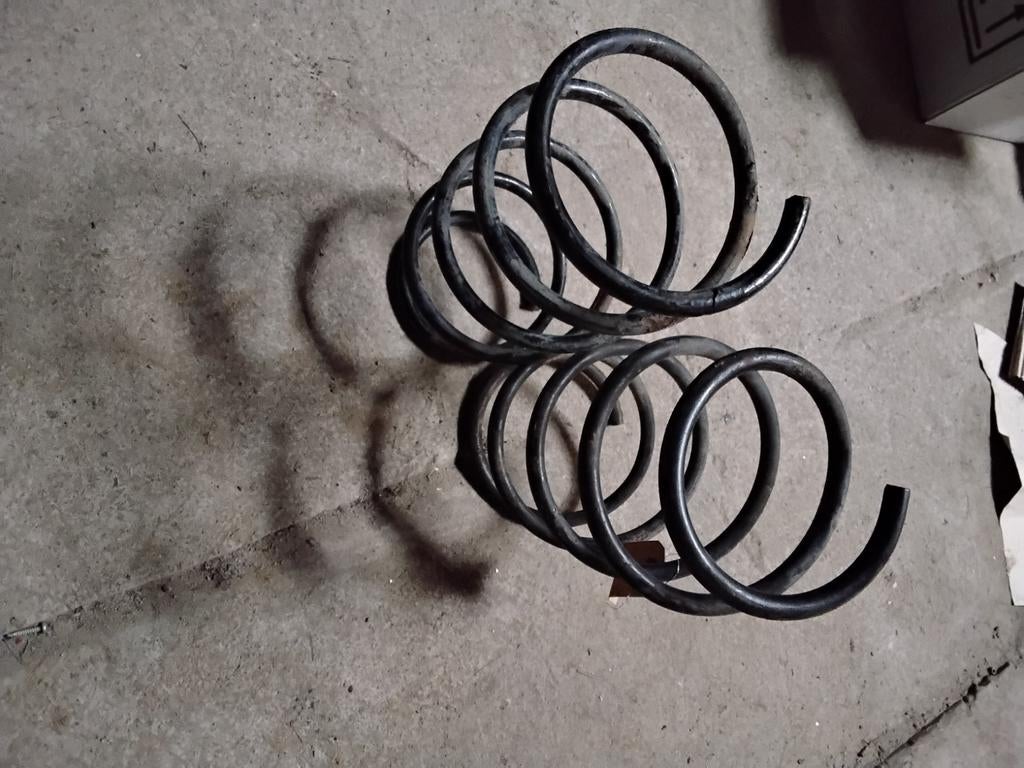 2 ressorts avanr d origine BMW E36/ compact 316/318/318i, Enlèvement ou Envoi, BMW