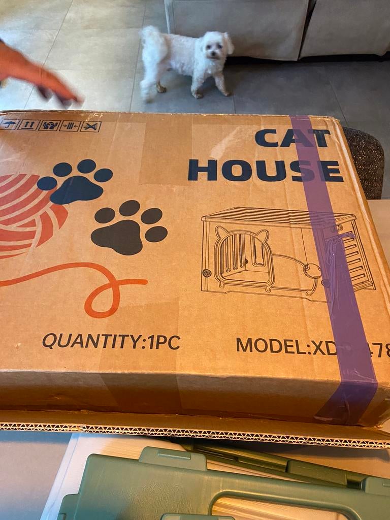 Kattenhuisje buiten, Ophalen, Nieuw