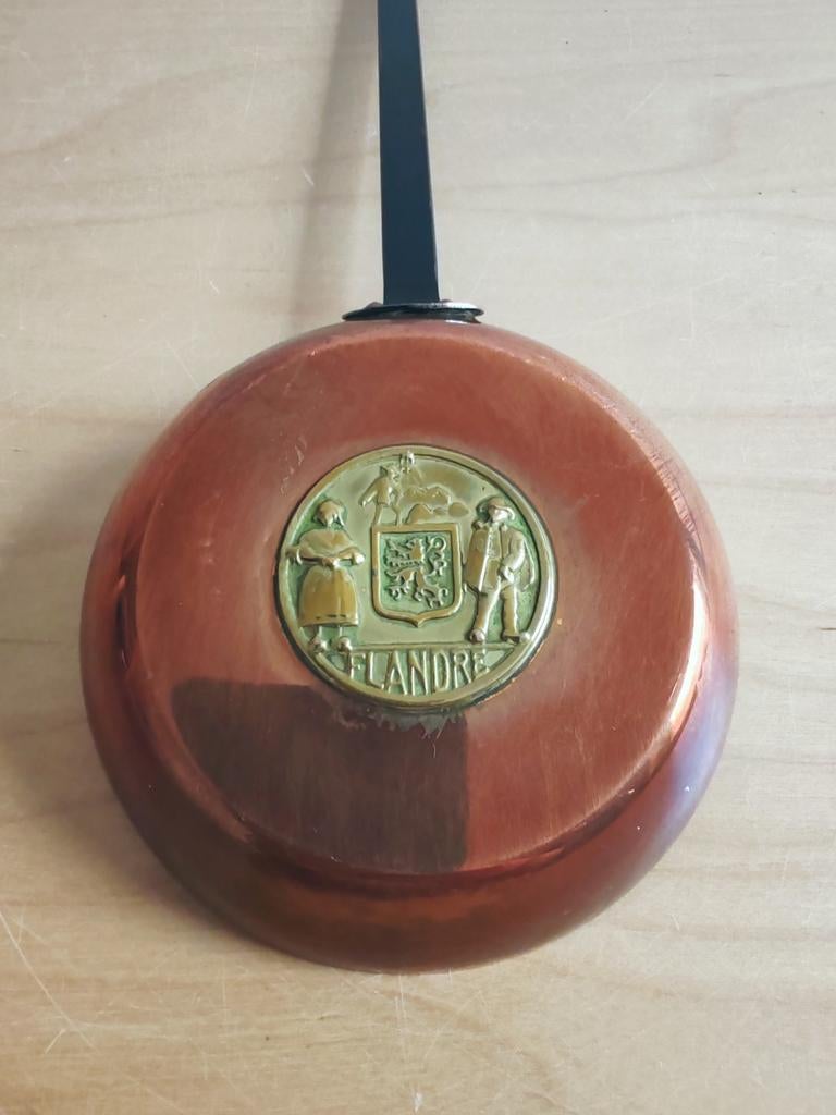 Déco Vintage : Mini Poêle en Cuivre "Flandre" Diamètre 10 cm, Ophalen of Verzenden