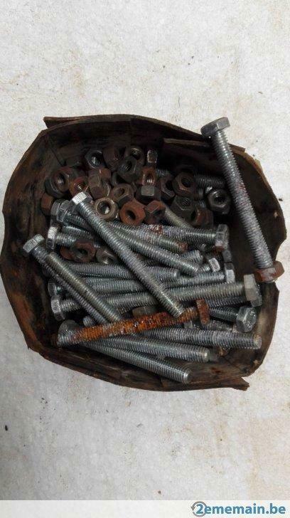 70 Boulons tête carré zingué Ø 6x60 mm avec écrous (lots6, Enlèvement ou Envoi, Neuf