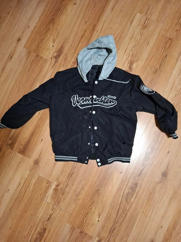 Jasje, maat M, Ophalen of Verzenden, Zo goed als nieuw, Jongen of Meisje, Trui of Vest