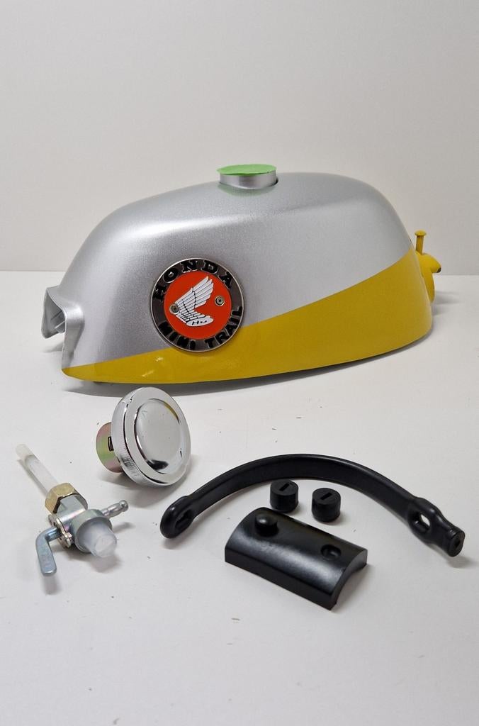 Honda Monkey MiniTrail Z50M Z50A K0 K1 K2 Tank Set., Ophalen of Verzenden, Tank