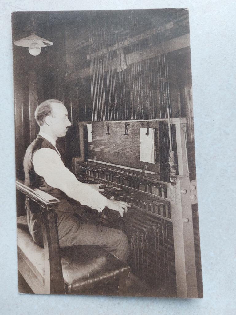 oude postkaart Mechelen (beiaardier), Verzamelen, Verzenden