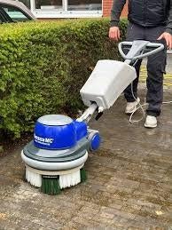 Terras of oprit reiniger TE HUUR, Tuin en Terras, Veegmachines, Zo goed als nieuw, Ophalen
