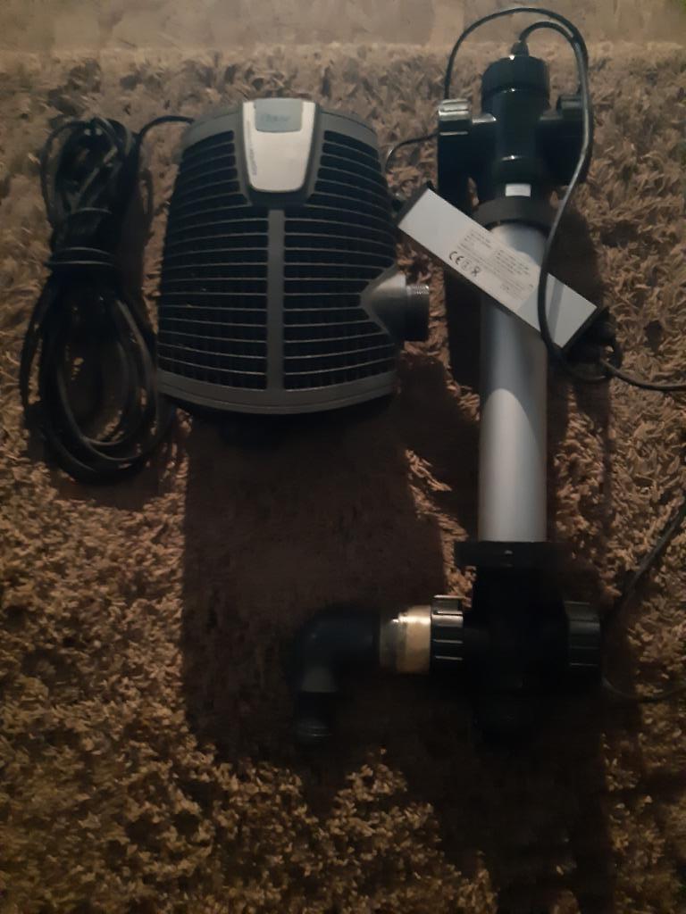 Oase pomp + uv lamp, Tuin en Terras, Ophalen, Gebruikt, Vijverfilter