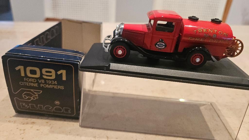 Voitures miniatures camions pompiers 1/43è, Enlèvement, Neuf, Bus ou Camion, Solido