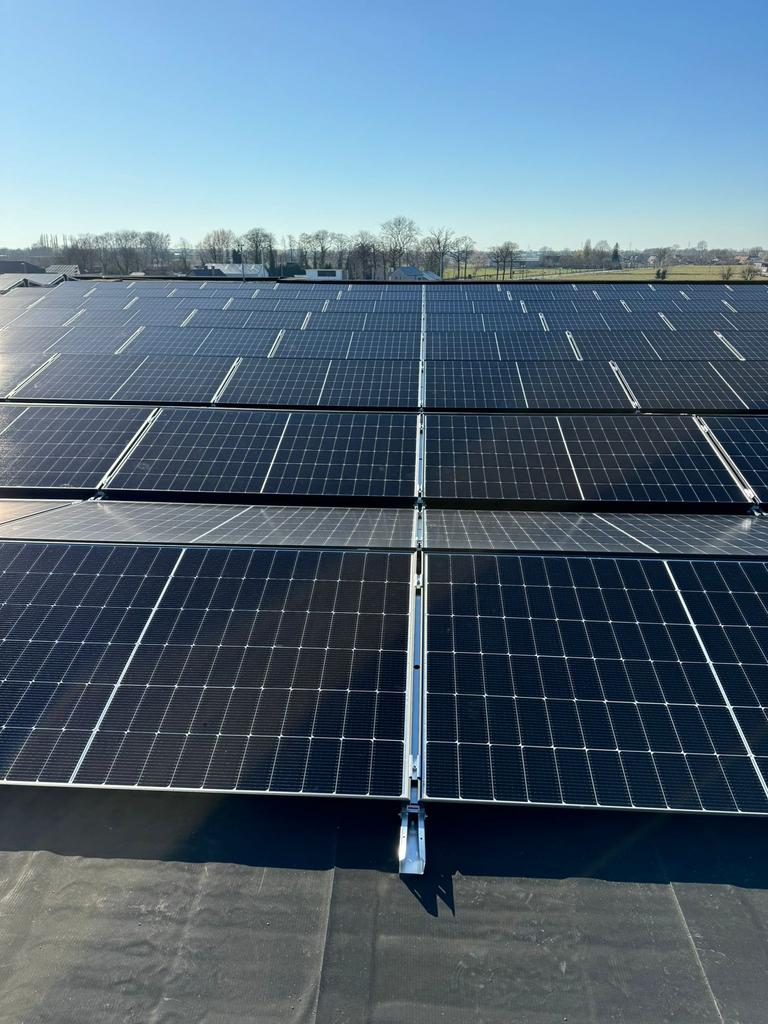 zonnepanelen, Diensten en Vakmensen
