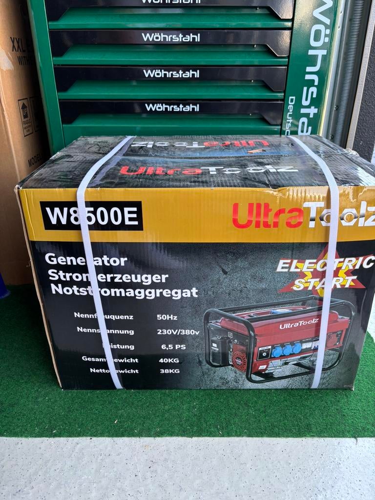 UltraToolz Benzine Generator 230V/380v 6,5Pk Elektric Start, Doe-het-zelf en Bouw, Aggregaten, Ophalen, Benzine, Geluidgedempt