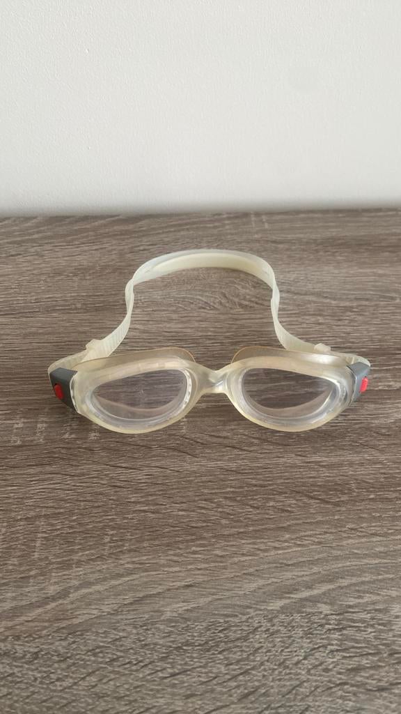 Speedo lunette natation, Enlèvement, Utilisé