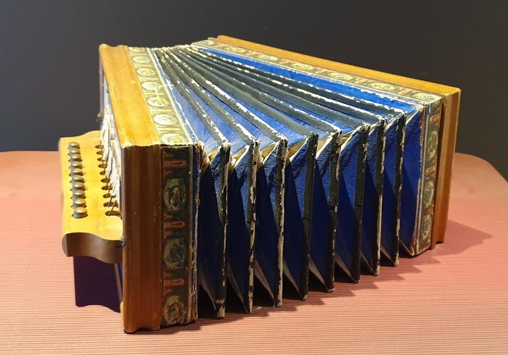 Antieke accordeon uit de Napoleon III-periode, Ophalen of Verzenden