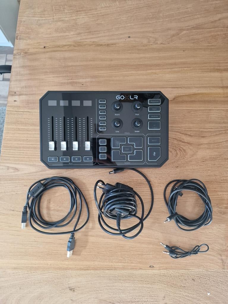 TC Helicon GOXLR, Musique & Instruments, Effets, Enlèvement, Utilisé