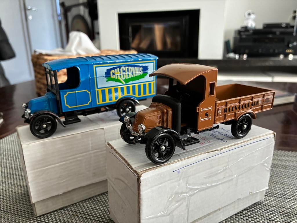 camion Renault 1926 corgi 1/43, Enlèvement, Utilisé, Bus ou Camion, Corgi