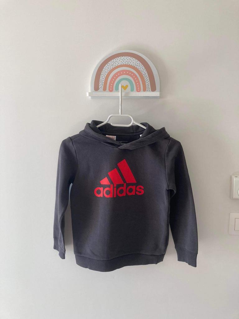Sweat à capuche Adidas 7/8 ans en très bon état, Adidas, Garçon ou Fille, Enlèvement ou Envoi, Pull ou Veste