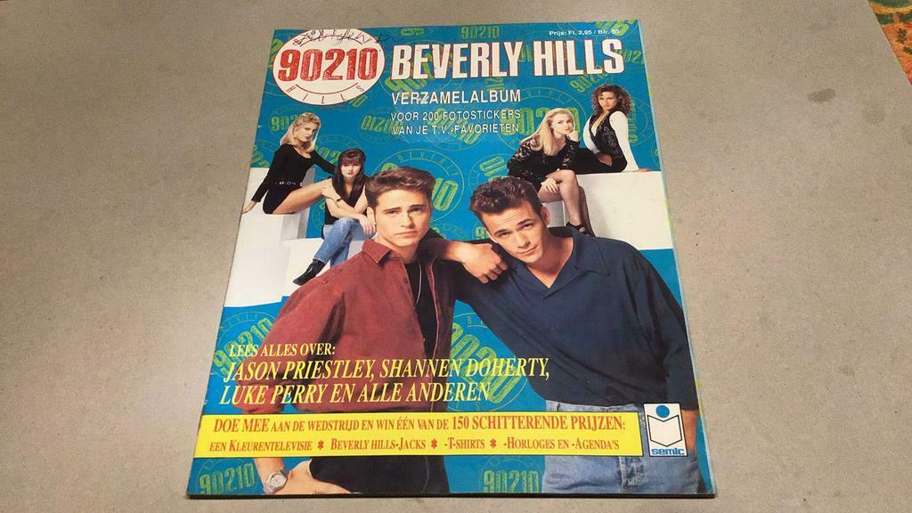 Beverly Hills 90210 (b2), Enlèvement ou Envoi, Comme neuf, Livre d'images