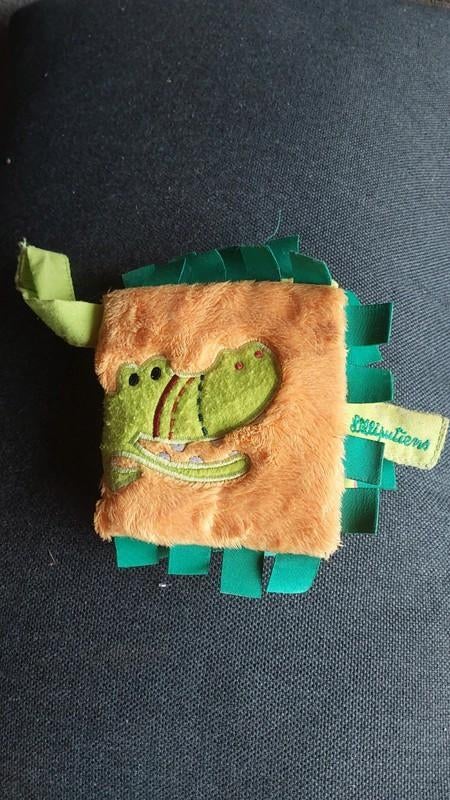 Carnet en tissu Lilliputiens, Enfants & Bébés, Jouets | Jouets de bébé, Enlèvement ou Envoi, Utilisé