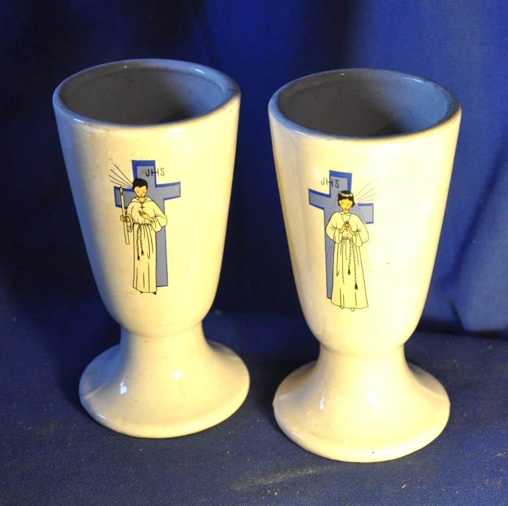 paire de mazagran en faience souvenir de communion, Antiquités & Art, Enlèvement ou Envoi