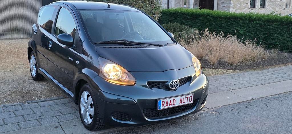 Toyota Aygo/Toronto _1.0 vvti _ 51kw _ 1e eigenaar!, Auto's, Toyota, Bedrijf, Te koop, Aygo, Benzine, Euro 5, Stadsauto, 5 deurs