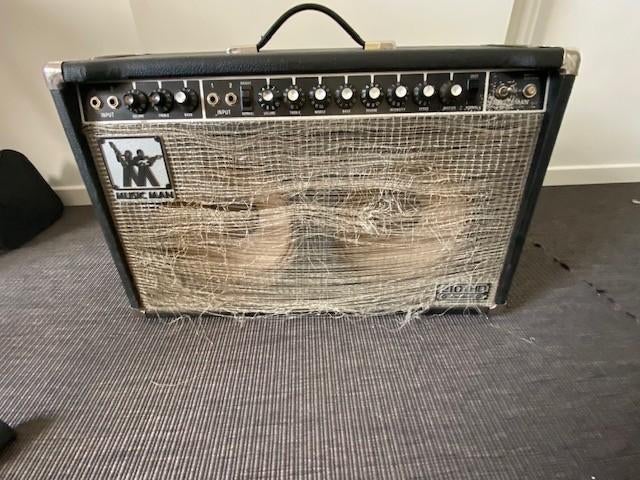 Music Man 210 HD130, Musique & Instruments, Enlèvement, Utilisé