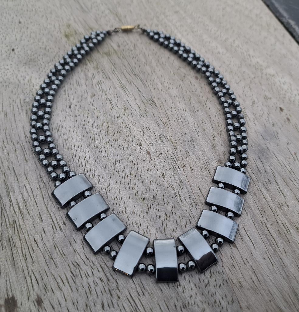 collier halsketting met glanzende stenen 40 cm, Handtassen en Accessoires, Kettingen, Verzenden, Zo goed als nieuw, Zwart, Steen of Mineraal