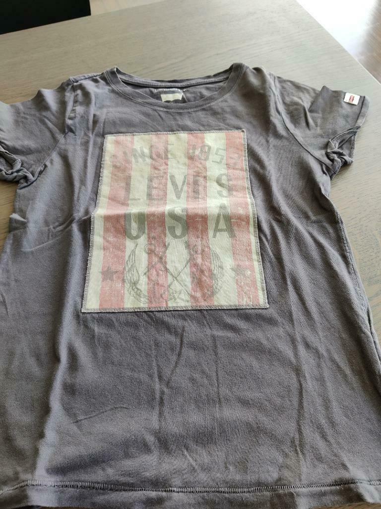 Tshirt jongen levi's 122/128, Enlèvement ou Envoi, Utilisé, Levi's, Garçon