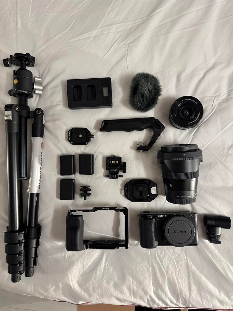 Sony ZVE-10, Audio, Tv en Foto, Actiecamera's, Zo goed als nieuw, Sony, Ophalen of Verzenden